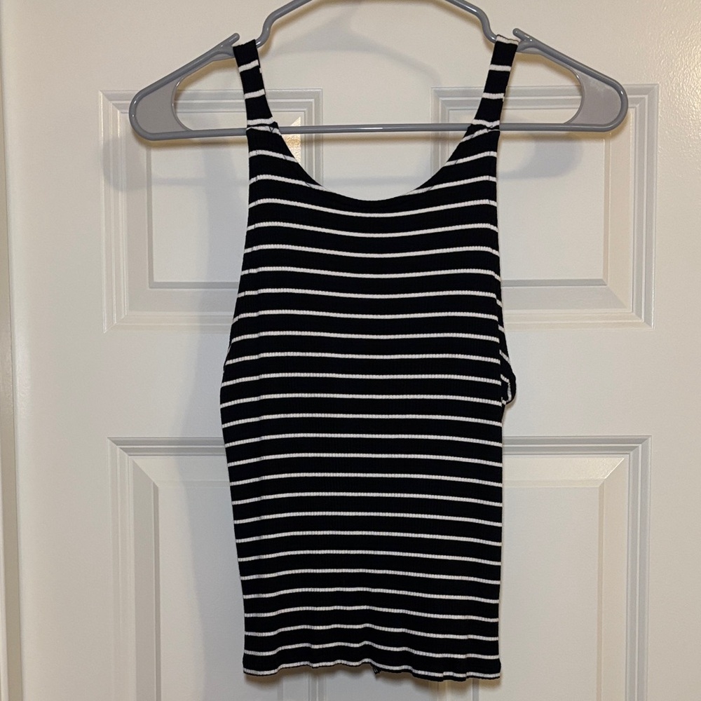 Black and White Striped Women's Tank Top